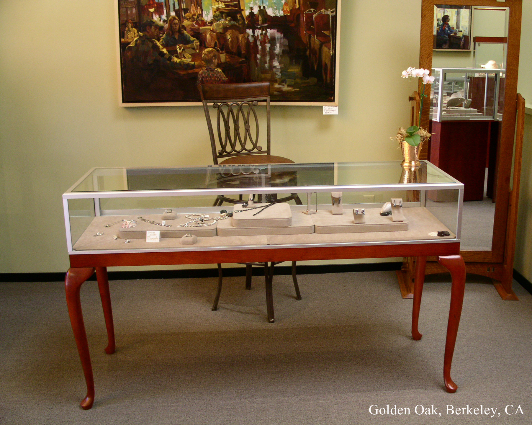 Tecno Display Store Design